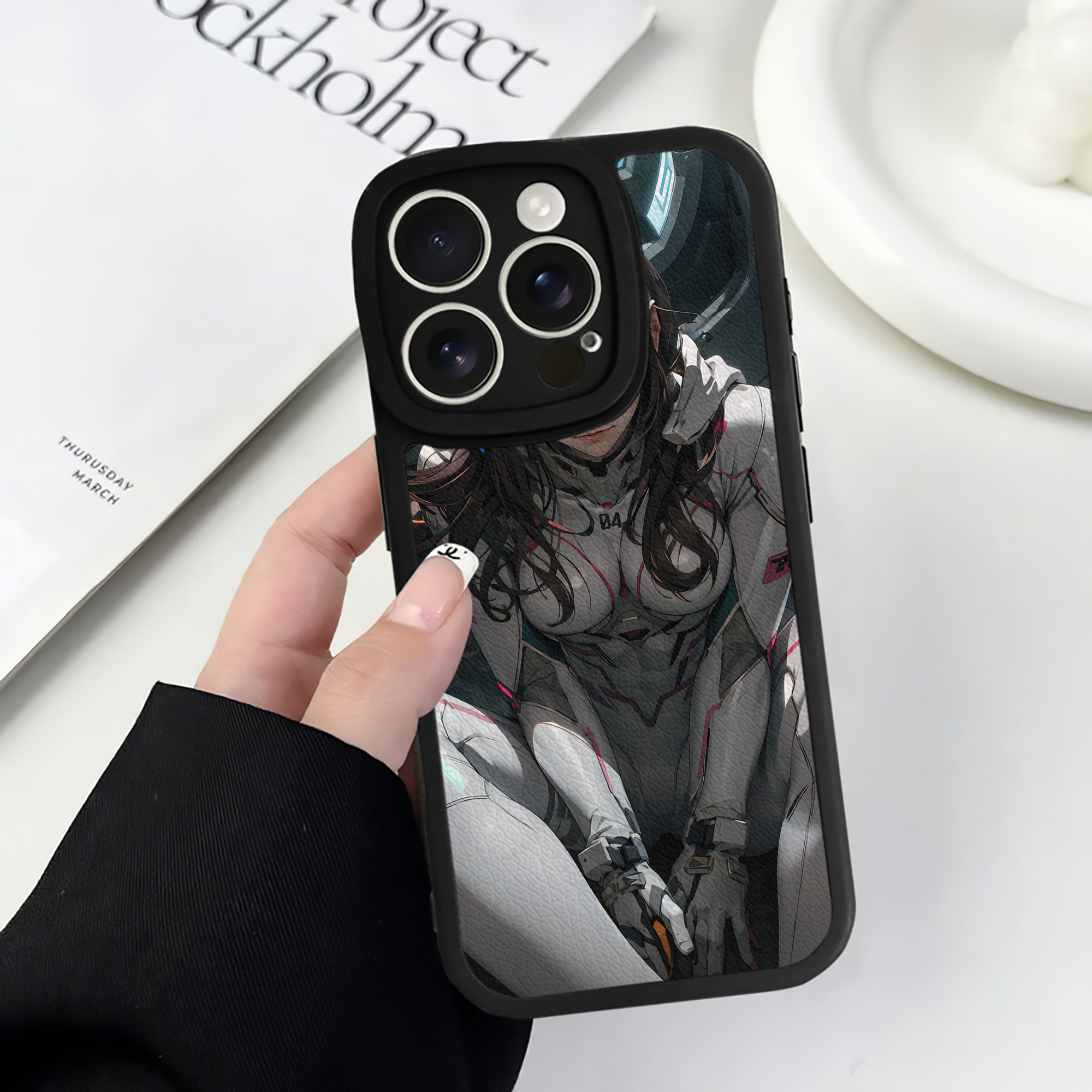 （画像用） EVA 新世紀エヴァンゲリオン 【iPhone 16シリーズ対応】シリコンスマホケース（レザー調） 材質：シリコン